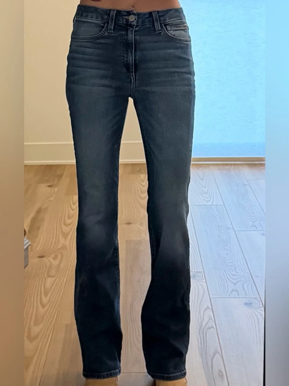 Joe’s Hi Honey High Rise Bootcut Curvy Fit - Picture 1 of 16